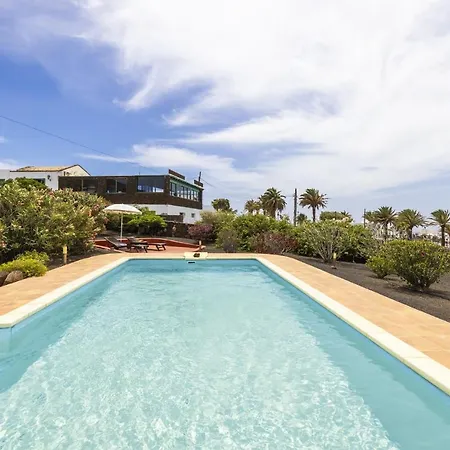 Jaretas - Rural Con Piscina