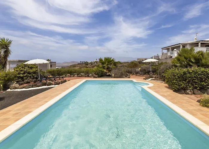 Apartamento Jaretas - Rural Con Piscina Las Breñas