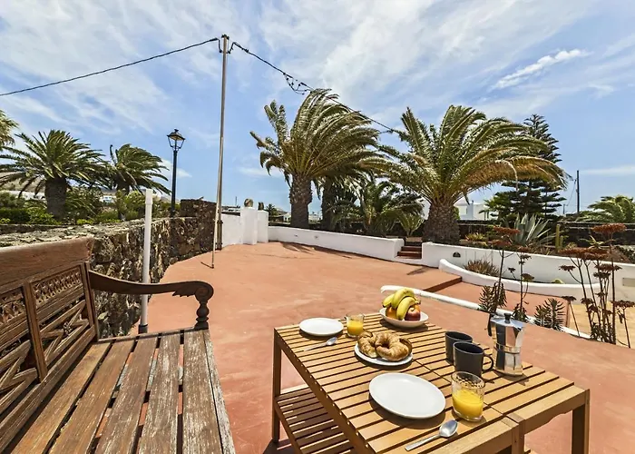 Jaretas - Rural Con Piscina * Las Breñas